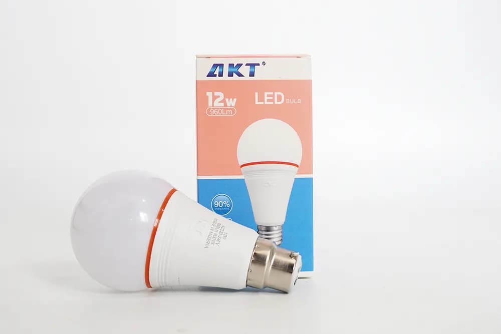 Ampoule AKT LED 12W
